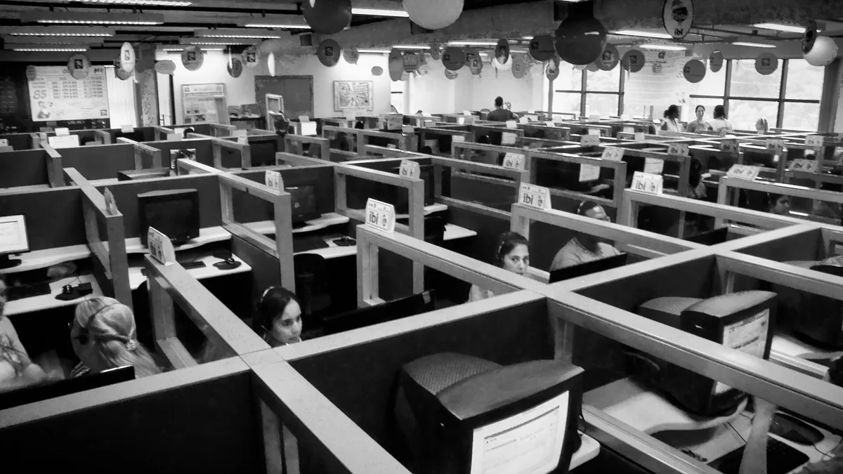 Customer support team using AI to triage customer service messages